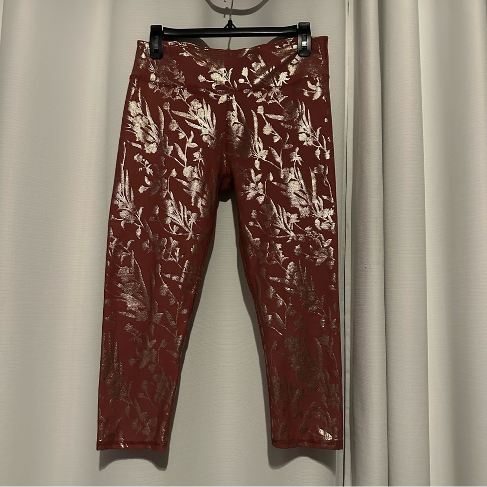 Pink and Gold Leaf Pattern Leggings